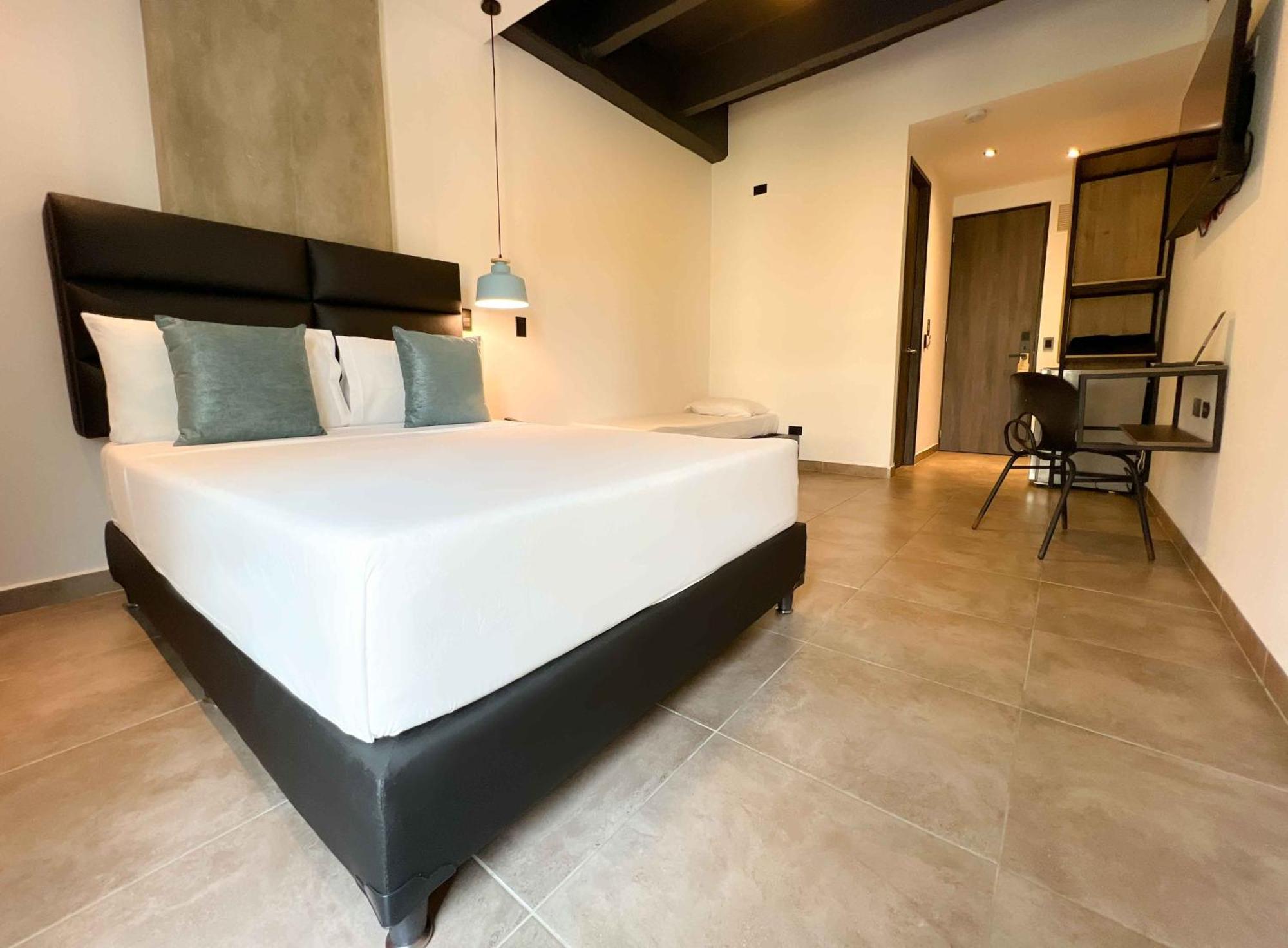 Apartahotel Medellin 3*